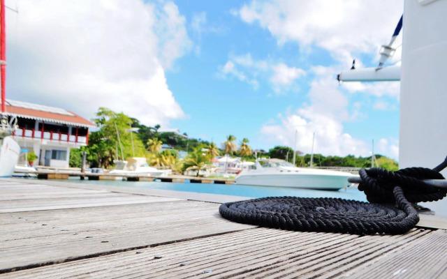 Blue Lagoon Hotel & Marina