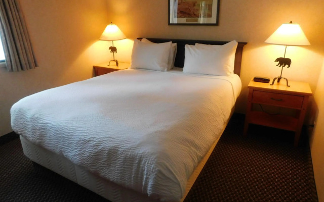 Douglas Fir Resort and Chalets