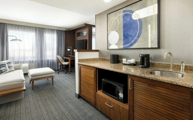 Holiday Inn Hotel Woodland Hills (Warner Ctr)