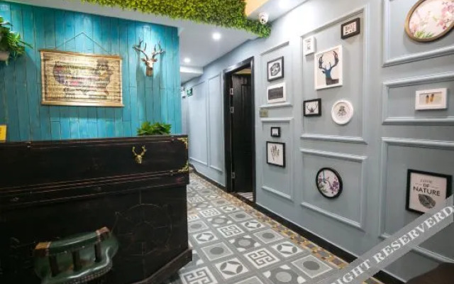 Loft Theme Inn