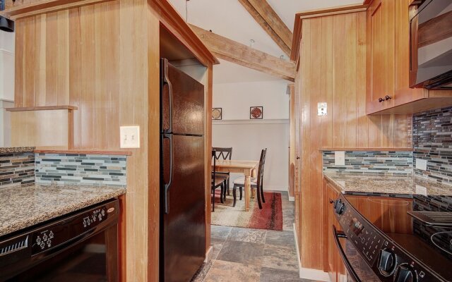 1903 Soda Springs I - 2 Br Townhouse