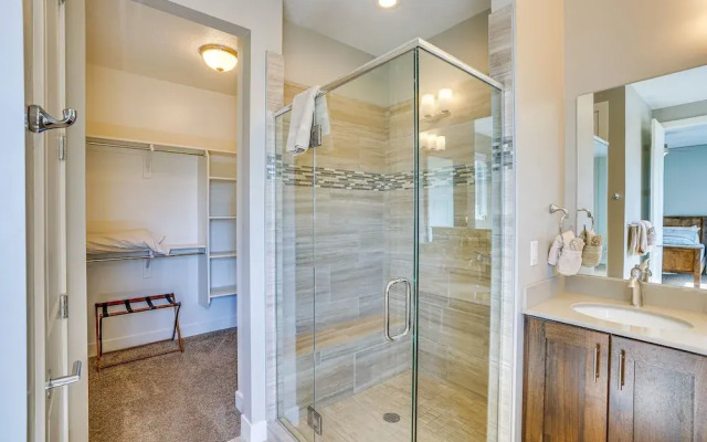 Moab Vacation Rental: Pool & Hot Tub Access!