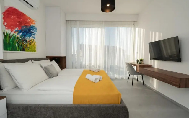 Villa Cataleya with private heated pool