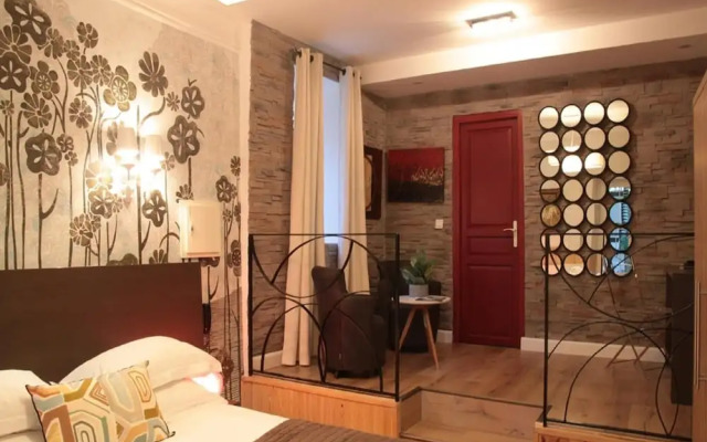 Charming Holiday Home in Mazzola With Sauna
