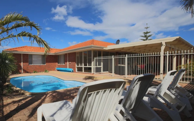 Mindarie Villa