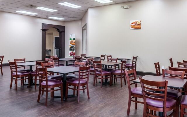 Trident Inn & Suites New Orleans