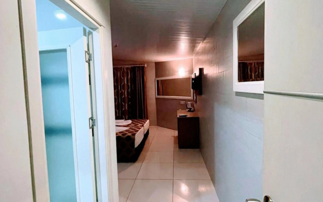Cleopatra City Hotel