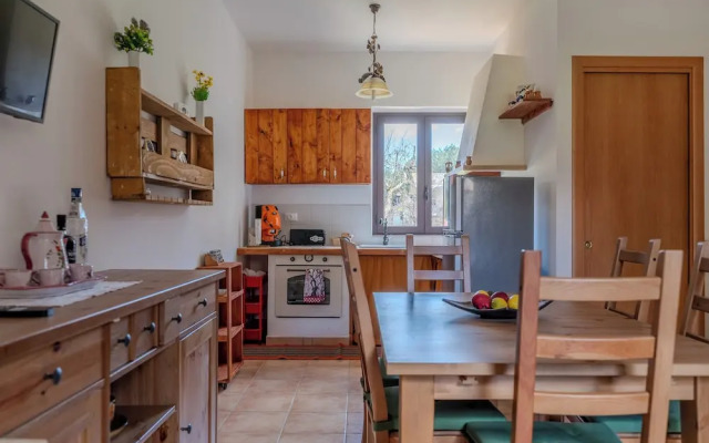 Casa Vacanze in montagna con Vista e Giardino Privato