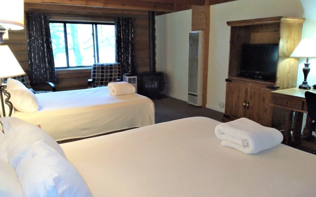 The Boulder Creek Lodge