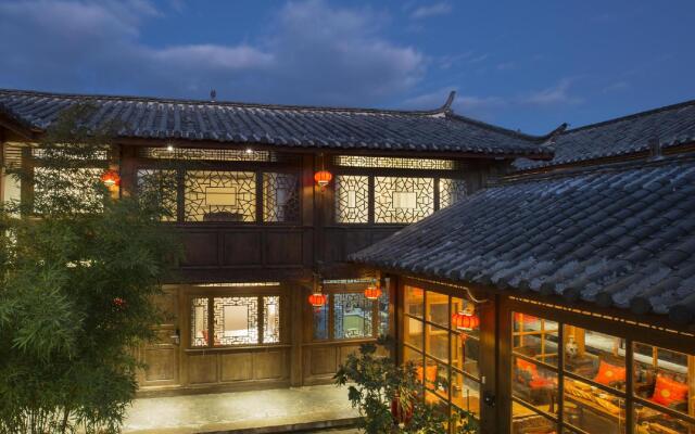 Lijiang Guiyuantianju Inn