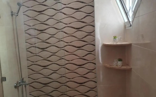 Appartement avec piscine, 1min de la plage