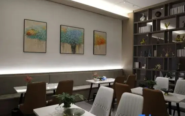 Yongli Huanpeng Hotel (Qiaotou Square)