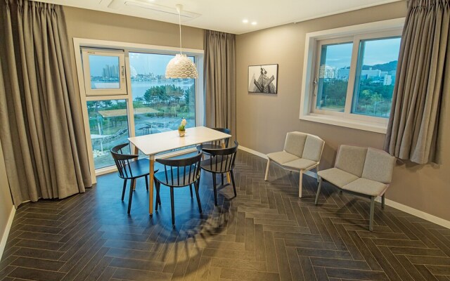 Doo Hotel & Guesthouse - Hostel