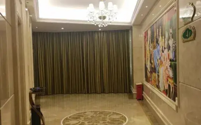 Vienna Hotel (Shaoguan Lechang Branch)