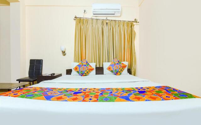 Fabhotel Dovers Inn