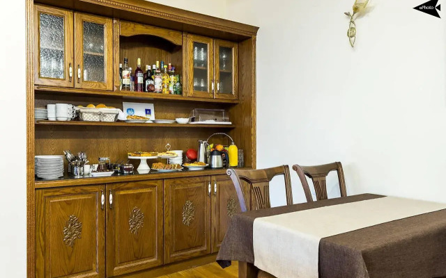 Villa Paroraia