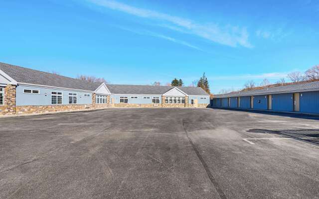 Rodeway Inn & Suites Ithaca South