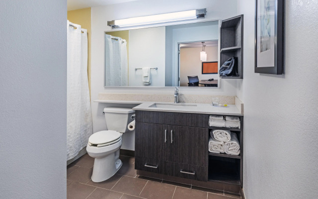 Candlewood Suites Hattiesburg by IHG