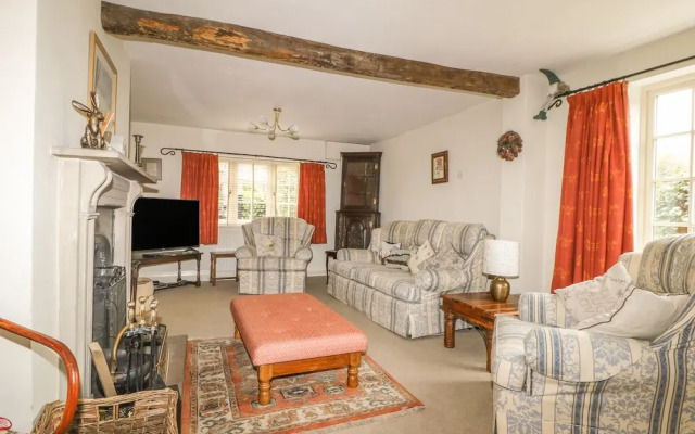 Humpty Dumpty Cottage