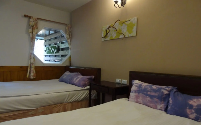 Shan Shui-Yuan Vege Guest House