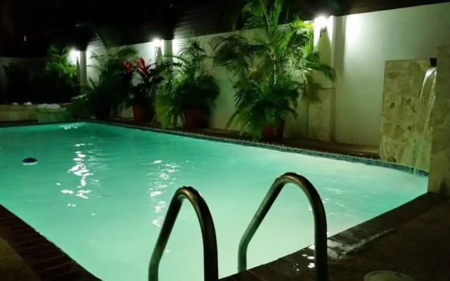 Dorado Centrally Located Guest House