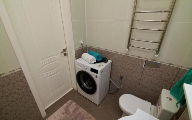 Экспо Бульвар 5