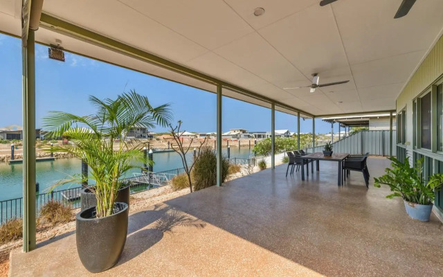 1 Kestrel Place