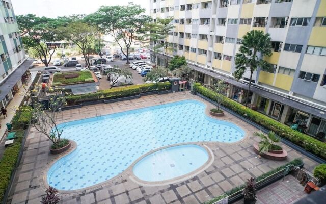 KoolKost @ Sentra Timur Premiere