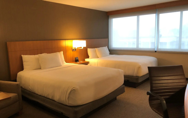 Hyatt Place Chicago/O'Hare Airport