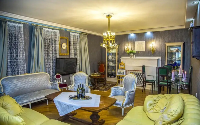 Stay in a Wonderfully Designed Villa in the Center of Tbilisi Old Town
