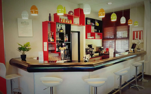 Brit Hotel Confort Lyon Dardilly