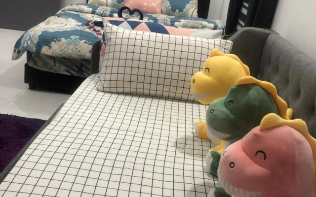 Ramadhina Eagle Eye View Home2stay Emerald Avenue