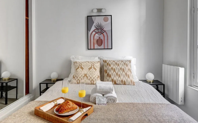 Charming 1BR in Saint-Germain Sleeps 4