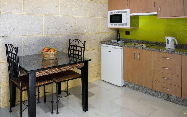 Apartamentos Pirámides