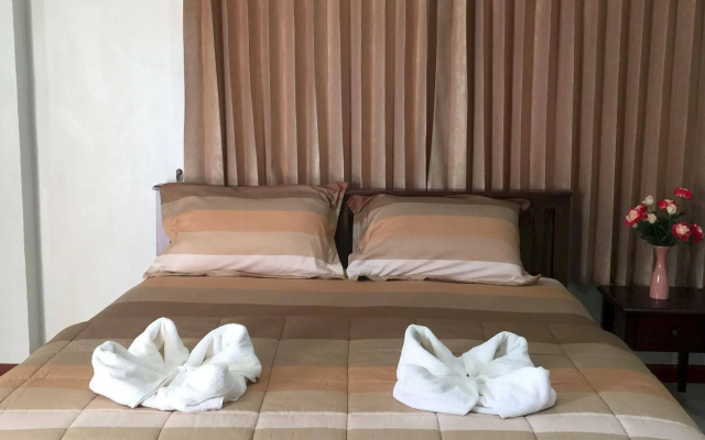 Pra-Ae Lanta Apartment