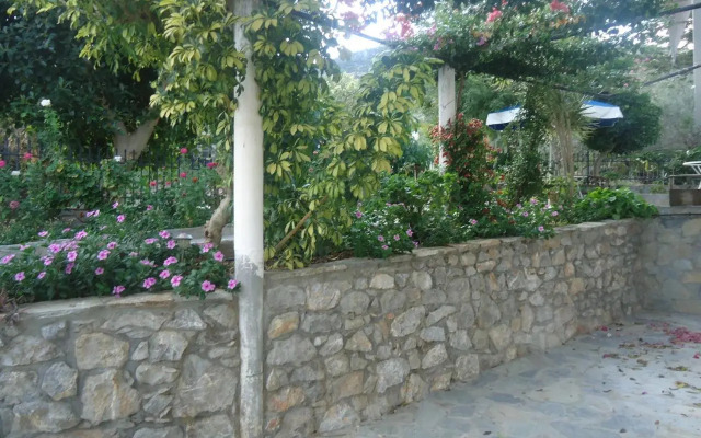 Villa Popi