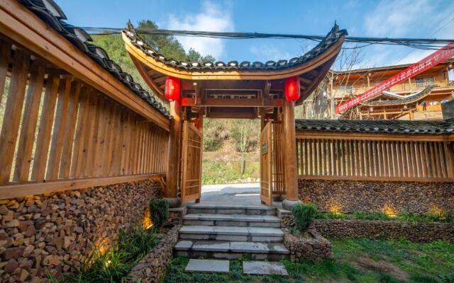 Yuelu Homestay(Zhangjiajie National Forest Park)