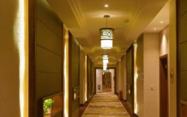 Linghang International Hotel