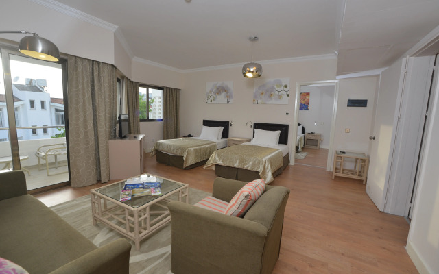 Jasmine Court Hotel