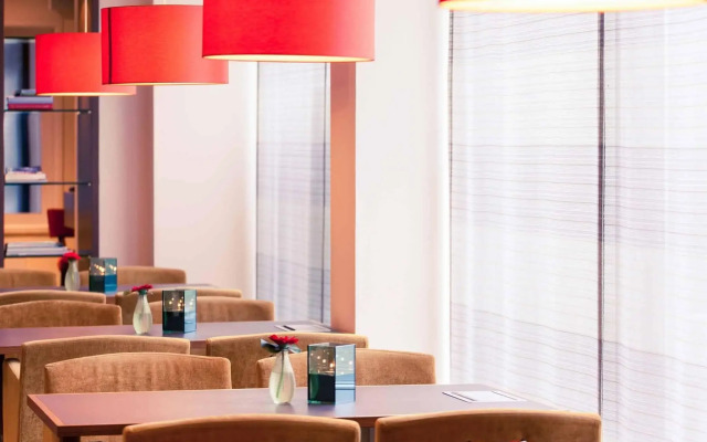 Mercure City Groningen Martiniplaza Hotel