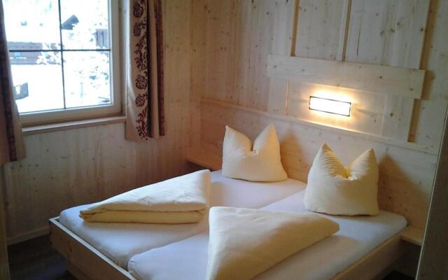 Alois & Elisabeth, Chalet