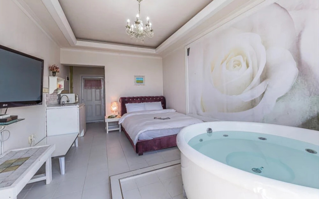 Taean Hilmare Pension