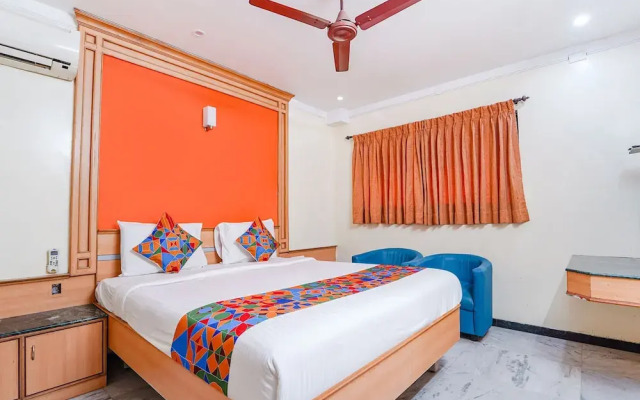 Hotel ESS Paradise