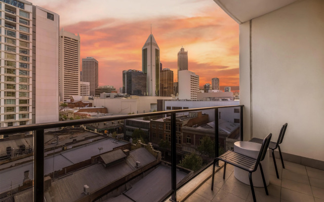Adina Apartment Hotel Perth - Barrack Plaza