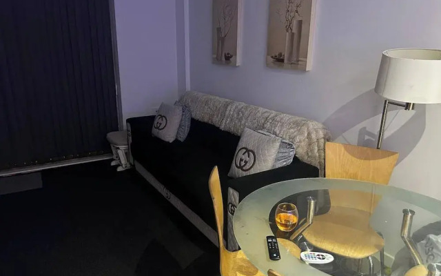 Cozy Apartment 5 min Walk From Manchester Arena