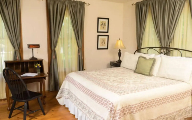 Delta Street Inn