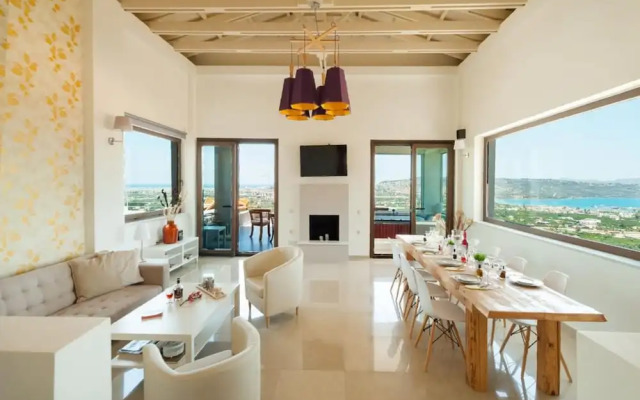 Villa Kedria with a panoramic ocean view
