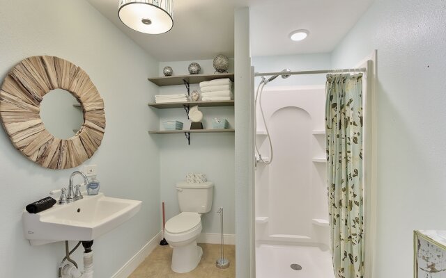 Barefeet 1 Bedroom Home