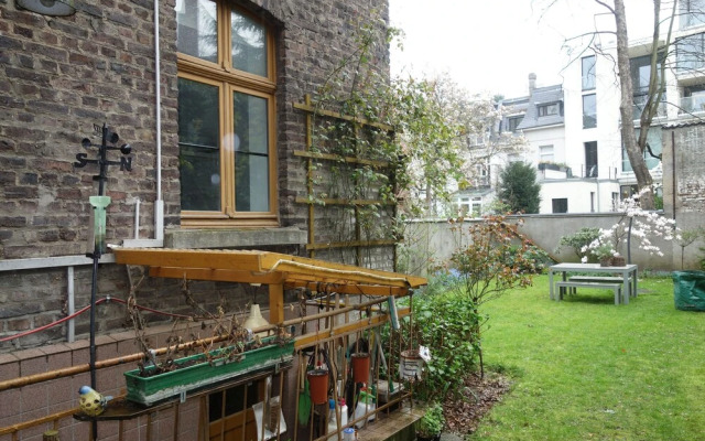 Tolstov-Hotels Large Central Apartment