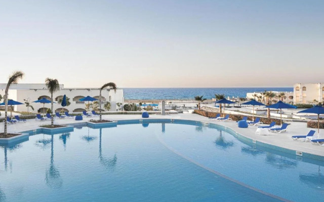 Cleopatra Luxury Resort - North Coast Sidi Heneish